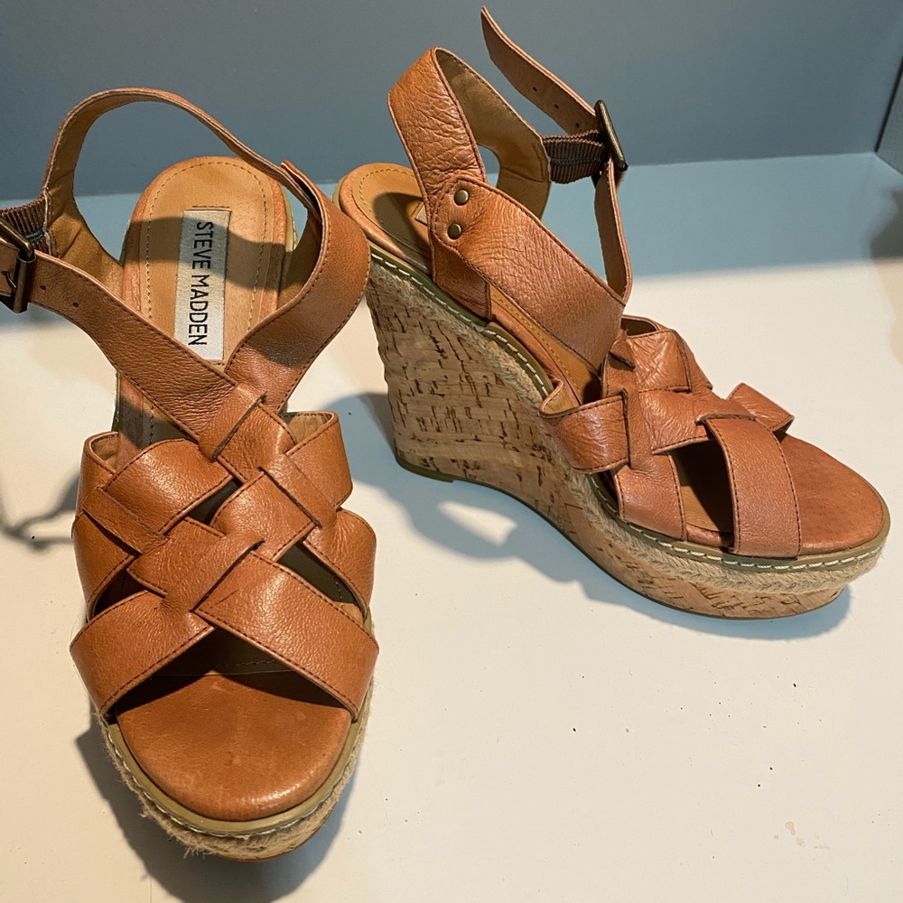 Steve Madden wedges